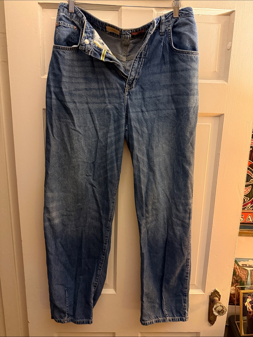 Pilcro Anthropologie Boyfriend Barrel Leg Jeans in Faded Indigo Wash 31 Tall